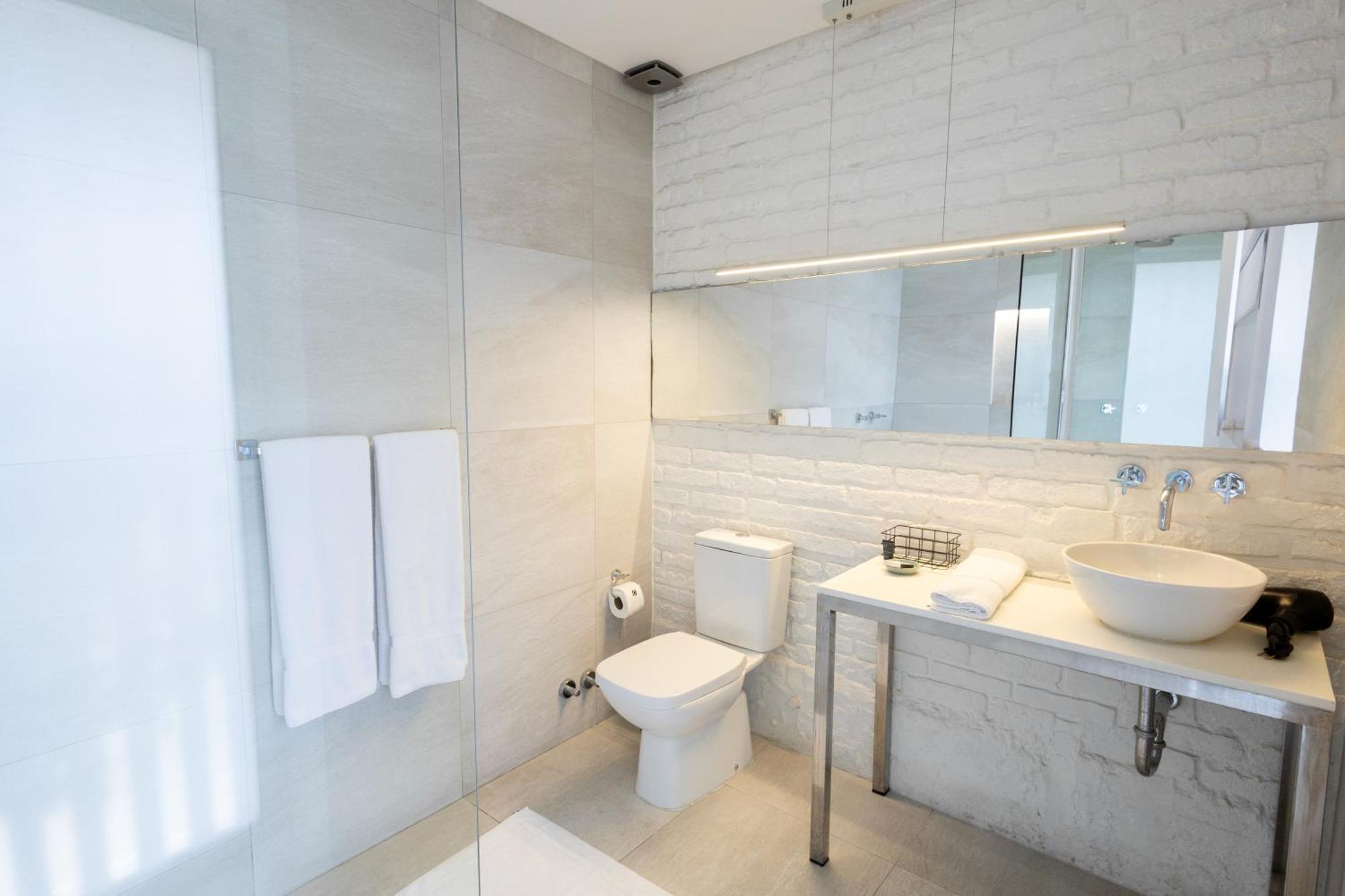 Cosmopolitano Hotel Boutique Santa Cruz de La Sierra Dış mekan fotoğraf Bathroom